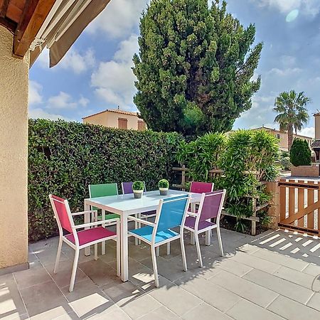 Petit Coin De Paradis Dans Residence Avec Piscine Vias Exterior photo